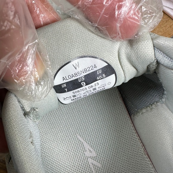 Altra Via Olympus 2 Shoes Grey Pink Size 9 ALOA85NB224 - Picture 5 of 8